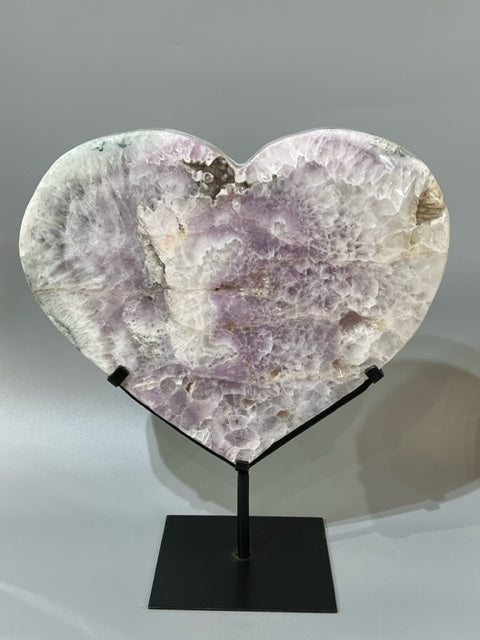Amethyst Heart with Custom Stand
