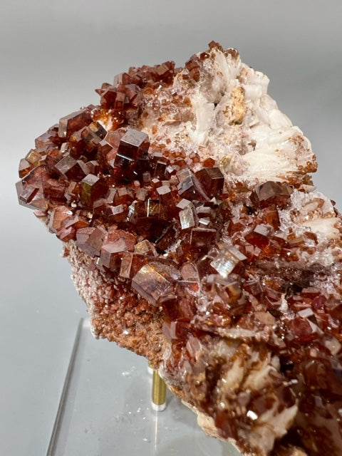 Vanadenite Crystal