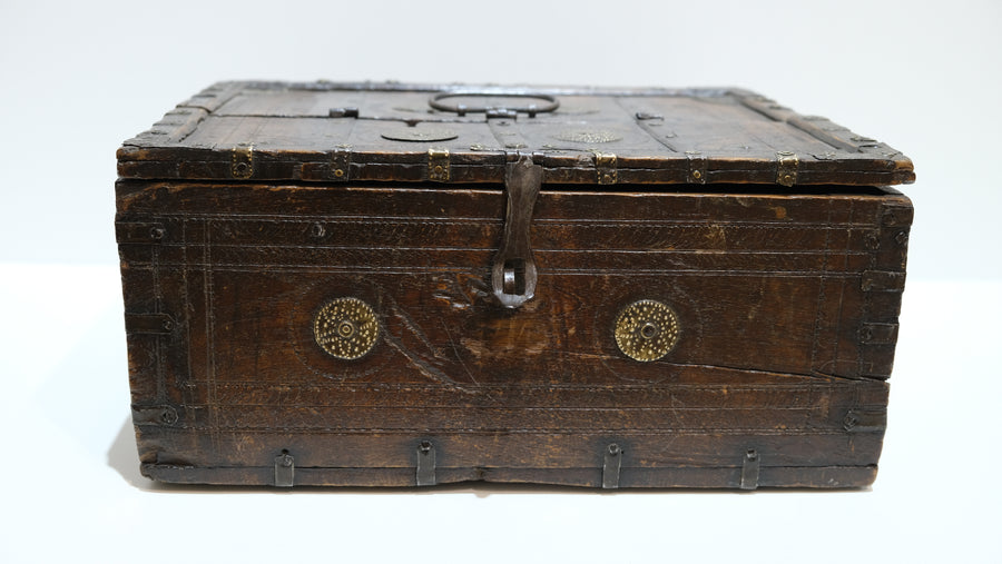 ANTIQUE TEAK BOX