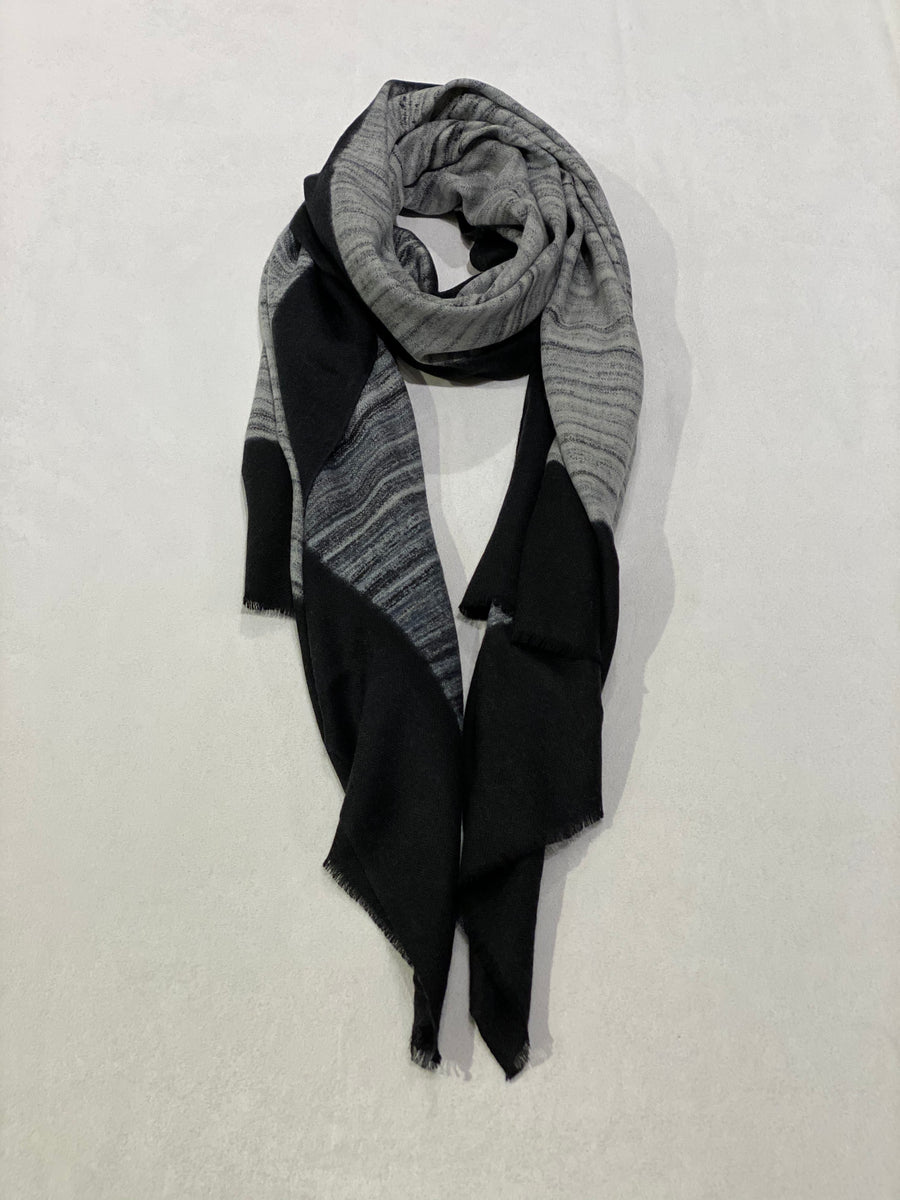WOVEN CASHMERE SCARF